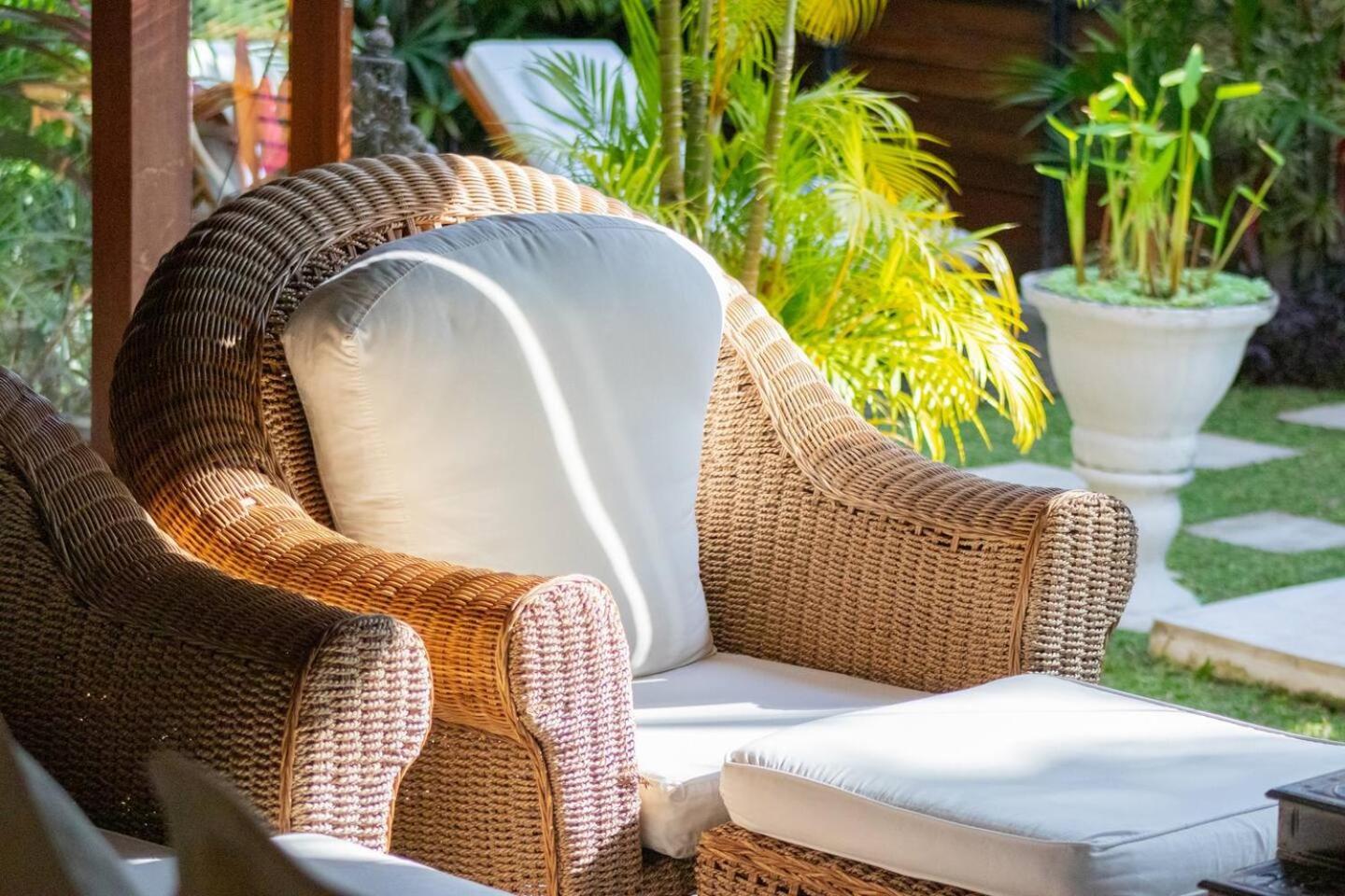 Вилла Heart Of Seminyak, 2Br, Sleeps 4, Walk To Bintang Экстерьер фото